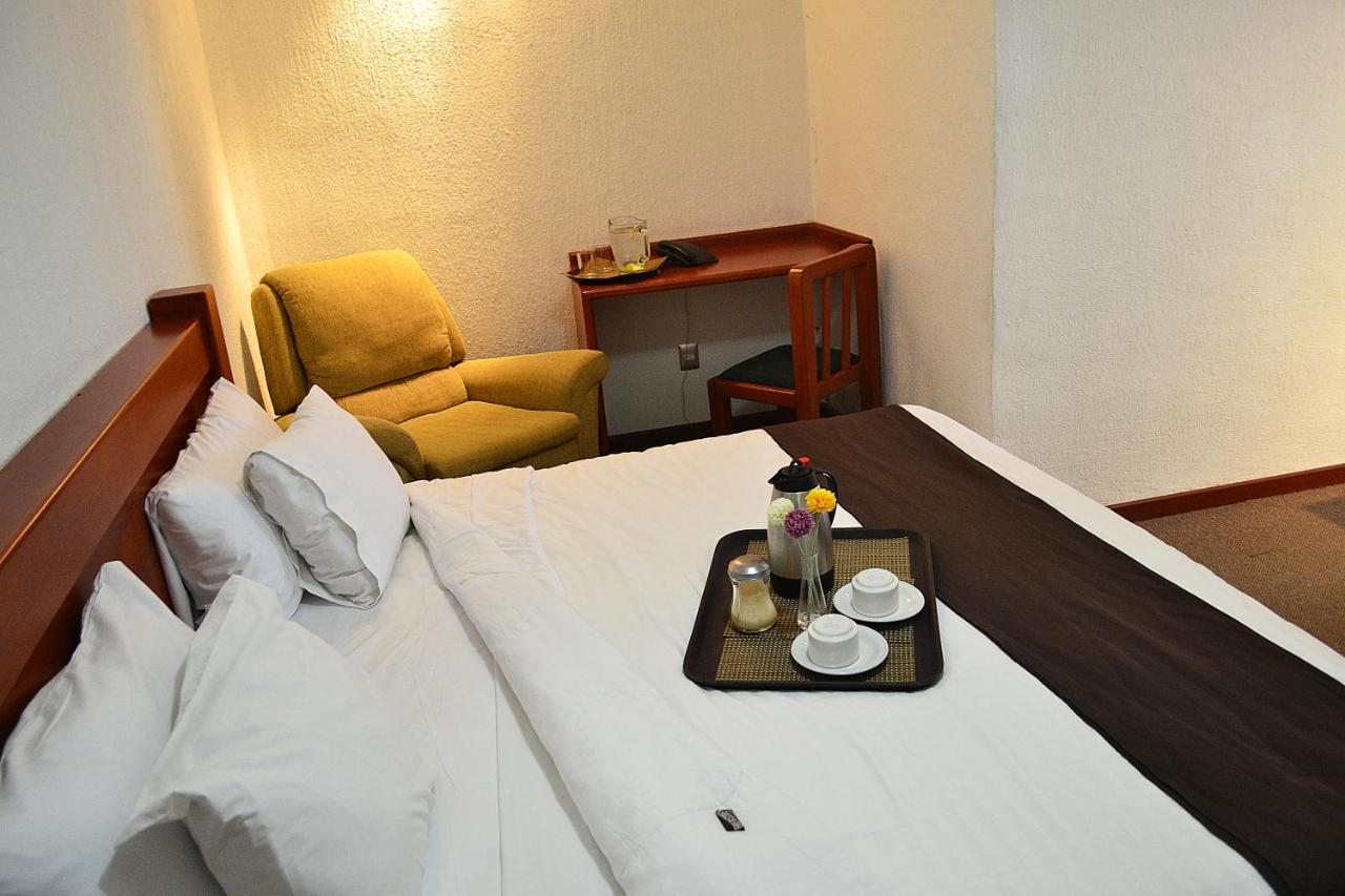 Hotel Campestre Inn Leon Luaran gambar